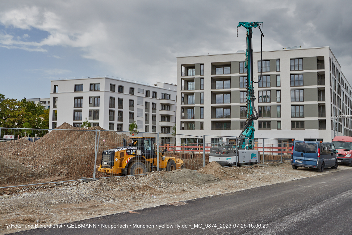 25.07.2023 - Rundgang im Alexisquartier in Neuperlach